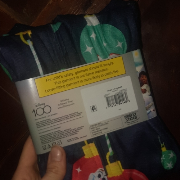 🍀3/15 🆕️ Disney Pajama 18M Baby Set - Picture 2 of 2